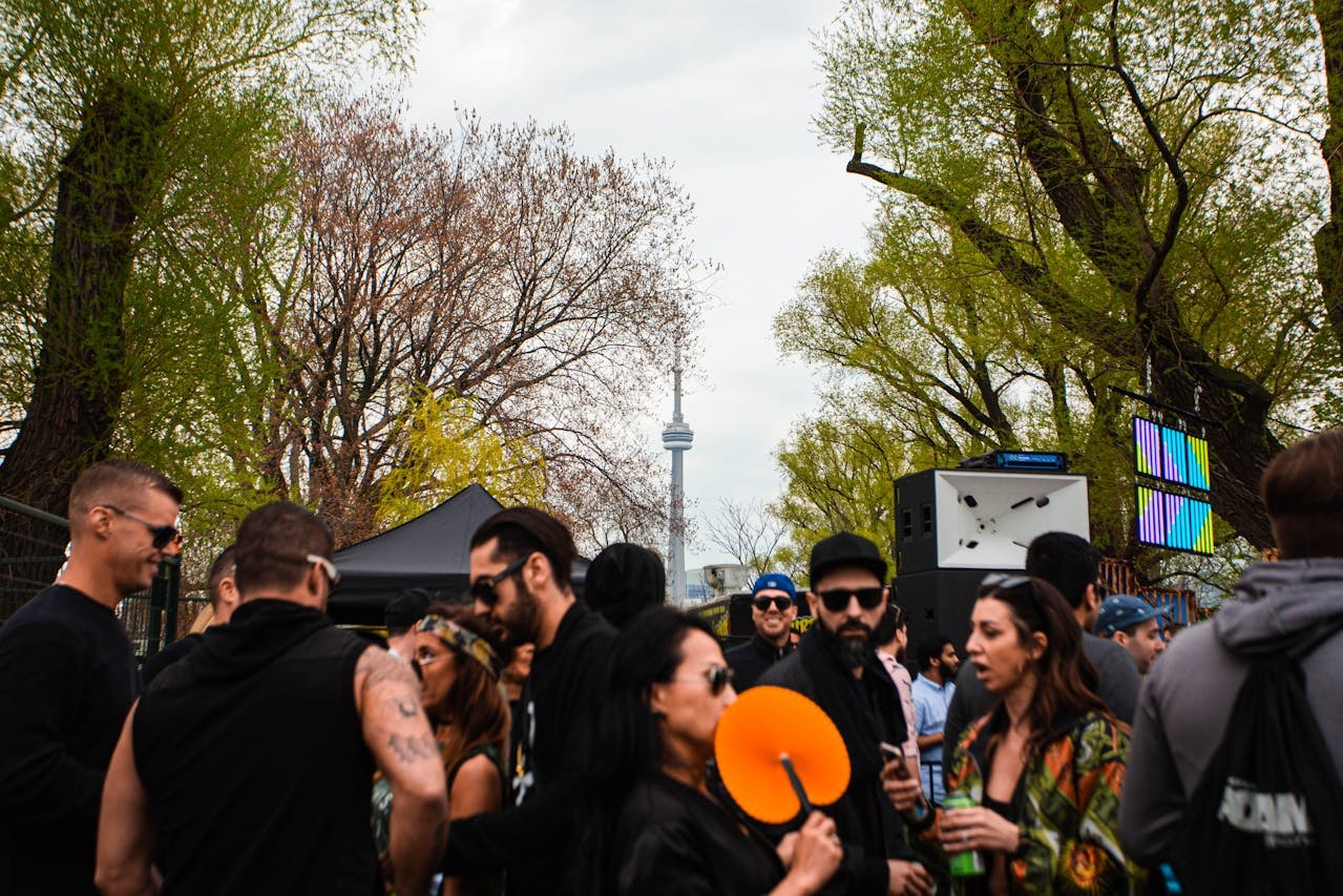 Water Conservation at Events: How Mobile Water Stations Help Raise Awareness